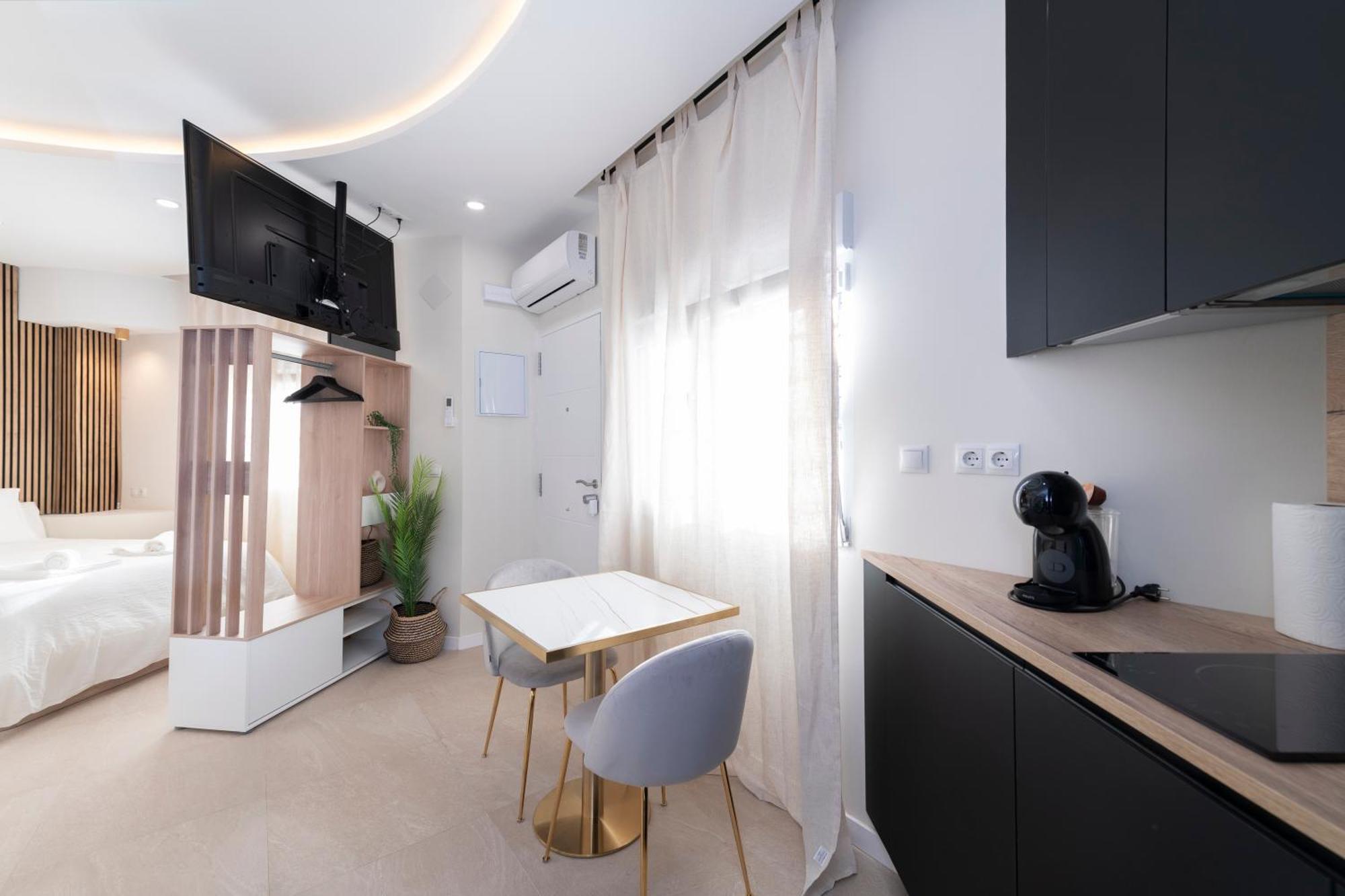 Boutique V.v Luxury Jacuzzy Apartment Malaga