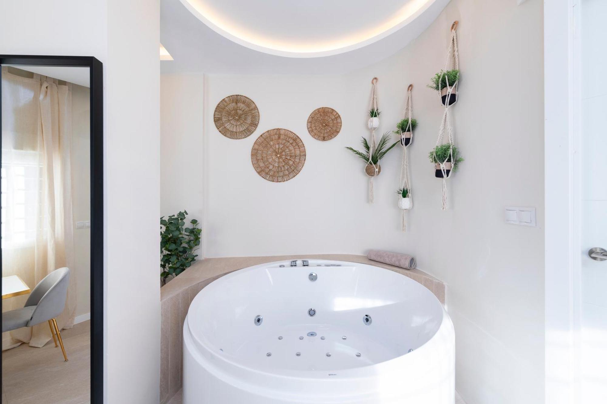 Boutique V.v Luxury Jacuzzy * Malaga